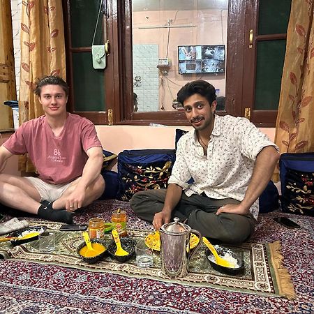 John'S Homestay Srīnagar Екстериор снимка